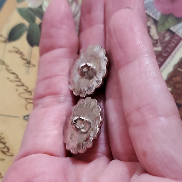 VINTAGE Pair of Black material covered button surrounded by clear rhinestones - Picture 6 of 6